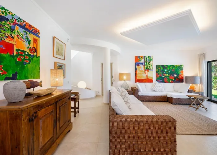 Villa Luxury Private Family With Pool Ac & Parking Portimão