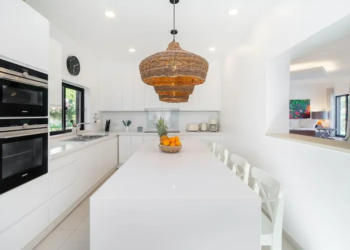 Luxury Private Family With Pool Ac & Parking Portimão