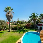 Vila Luxury Private Family With Pool Ac & Parking *