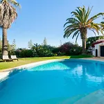 Luxury Private Family With Pool Ac & Parking